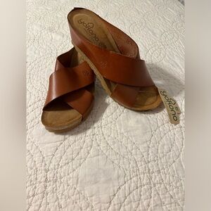 Yokono Criss Cross Cork Wedge Leather Slip On Sandal
Cognac Brown size 8